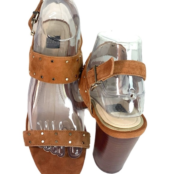 White House Black Market Brown Studded Sandals - Picture 6 of 9